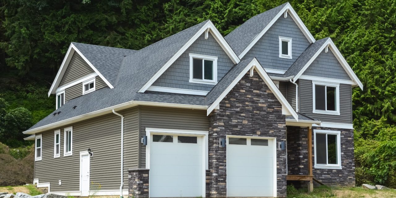 https://www.solidstateconstruction.com/wp-content/uploads/2022/09/Home-With-New-Siding-1280x640.jpg