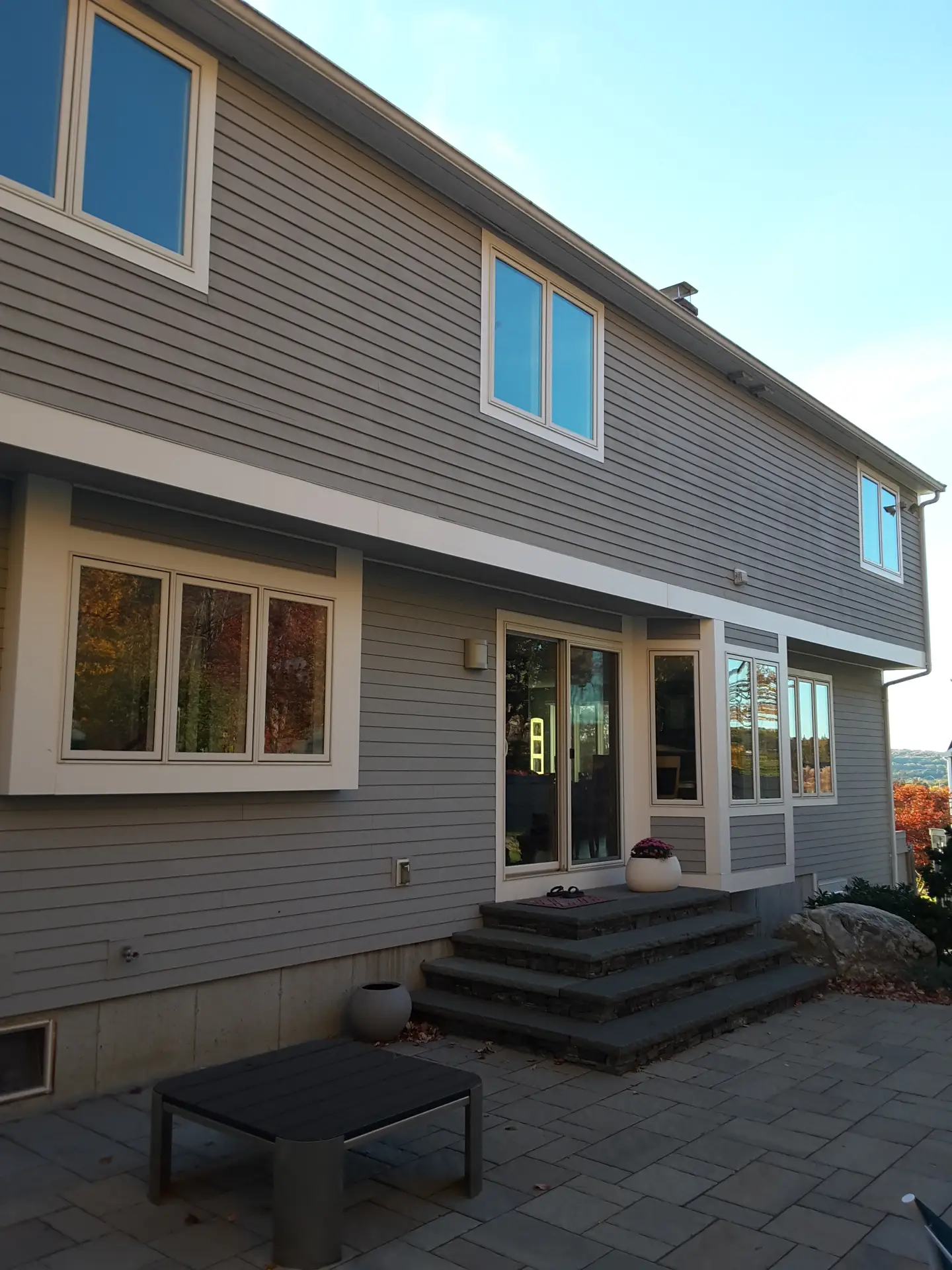 Choose Solid State Construction, Andover's preferred James Hardie Siding contractor, for quality installation and exceptional customer care. Call us today!